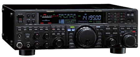 Yaesu FT-950  